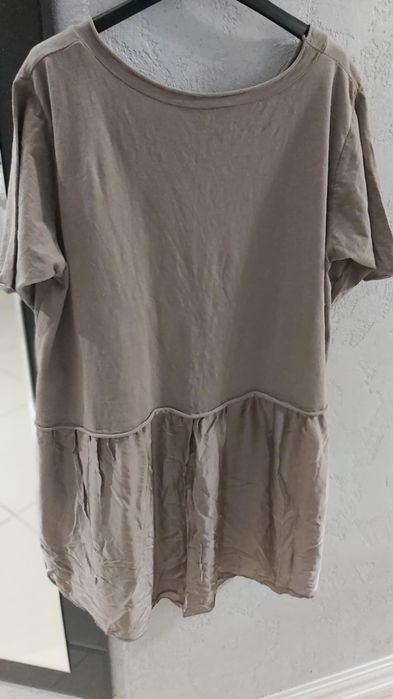 Piękna bluzeczka w kolorze fango