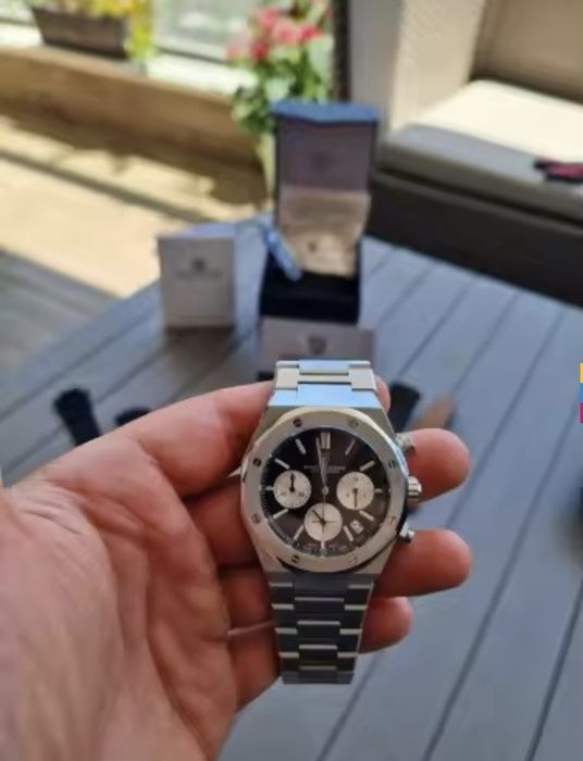 Часы Pagani Design