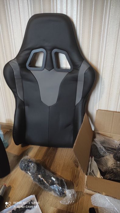 Fotel gamingowy racing na części