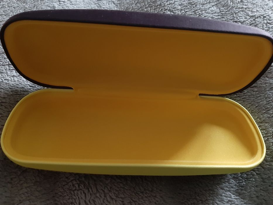 Etui na okulary niezbędnik inteligenta