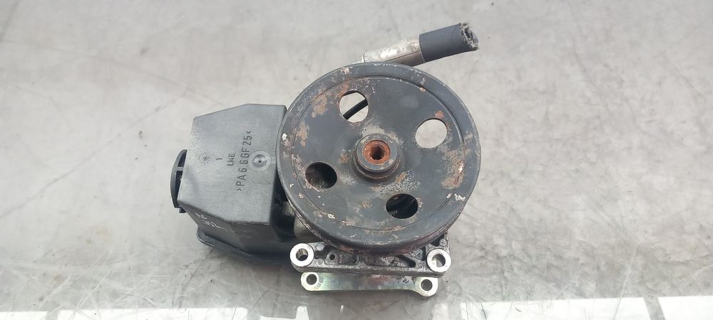 Bomba de direção MERCEDES-BENZ CLK (C208)