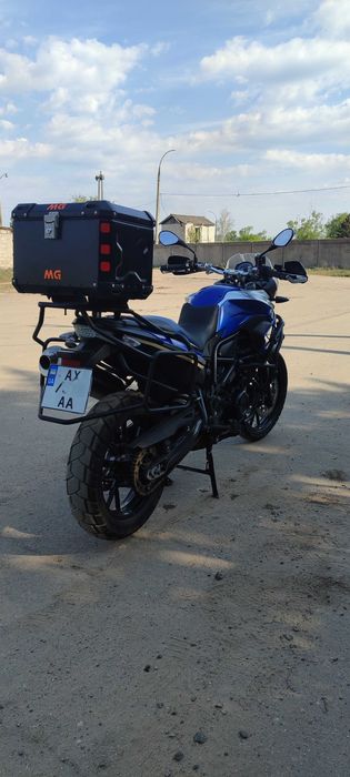 Bmw  f   700  gs