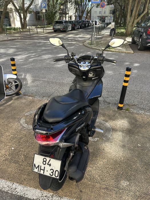 Honda PCX125 otimo estado