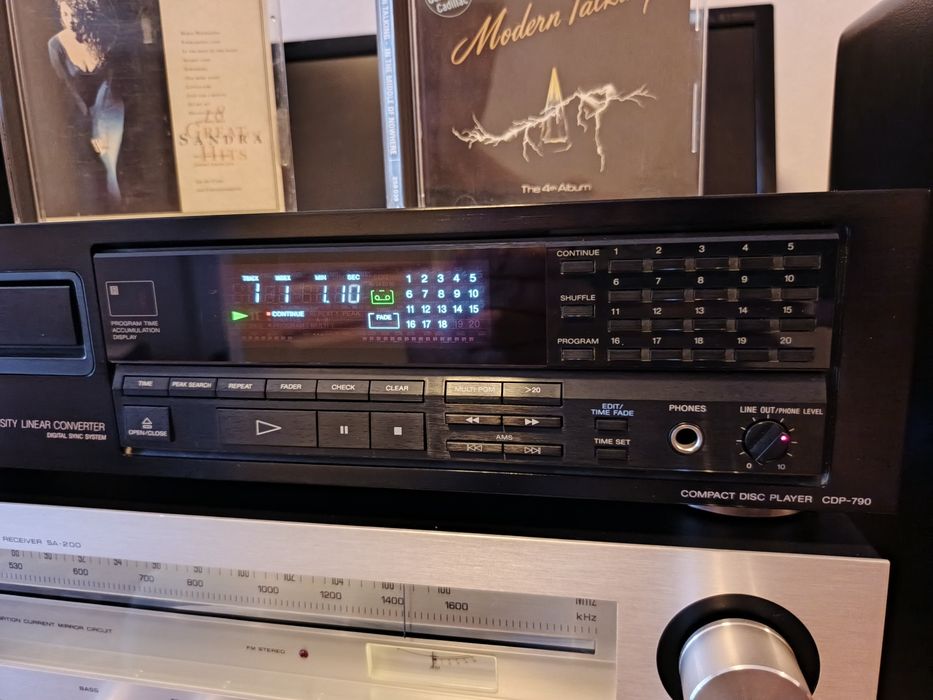 Sony CDP-790 Japan. Super stan. Pilot