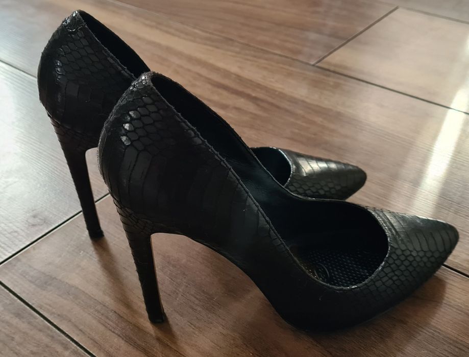 Czarne Szpilki Aldo 38