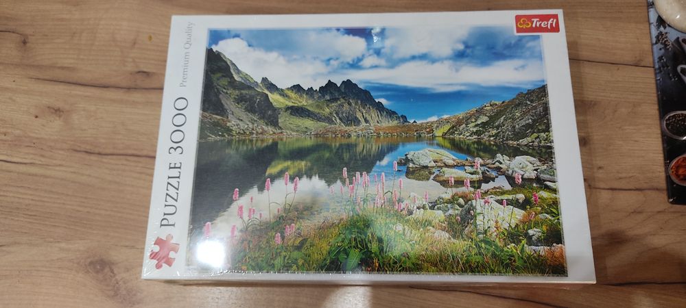 Puzzle 3000 nowe w fabrycznym opakowaniu
