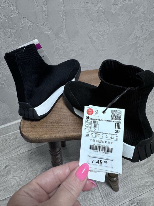 Кросівки чулки шкарпетки  Zara