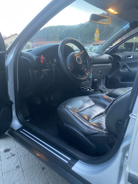 Автомобіль Фольксваген пасат б5+