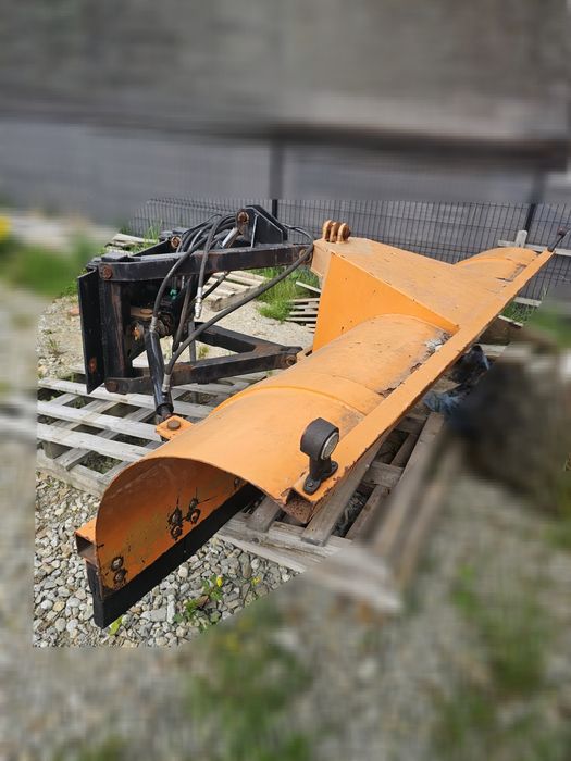 pług śnieżny hydrauliczny 270 cm  Pro Agro
