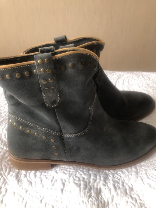 Botki niebieskie z ćwiekami