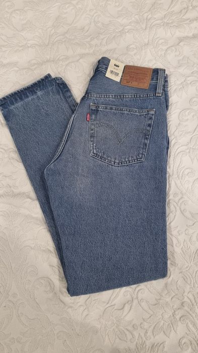 Джинси Levi's skinny