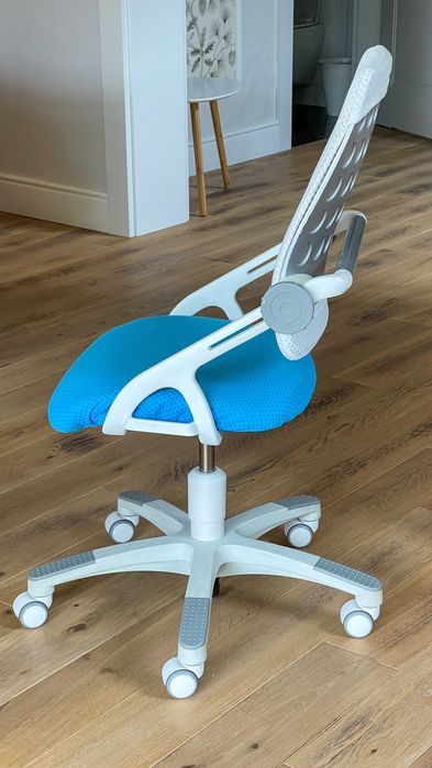 Ергономічне дитяче крісло Paidi Yvo компʼютерне шкільне