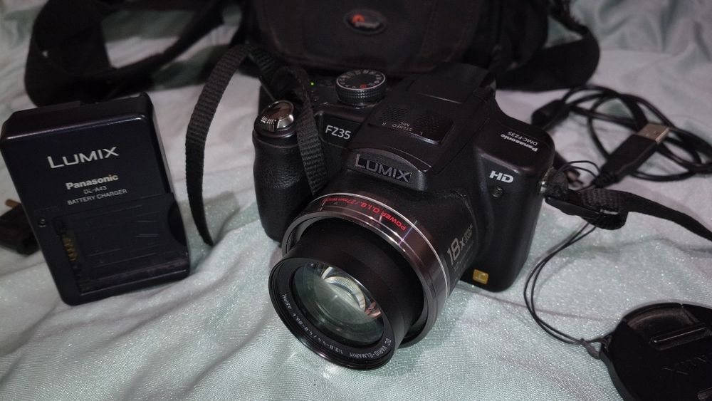 Panasonic LUMIX DMC-FZ35