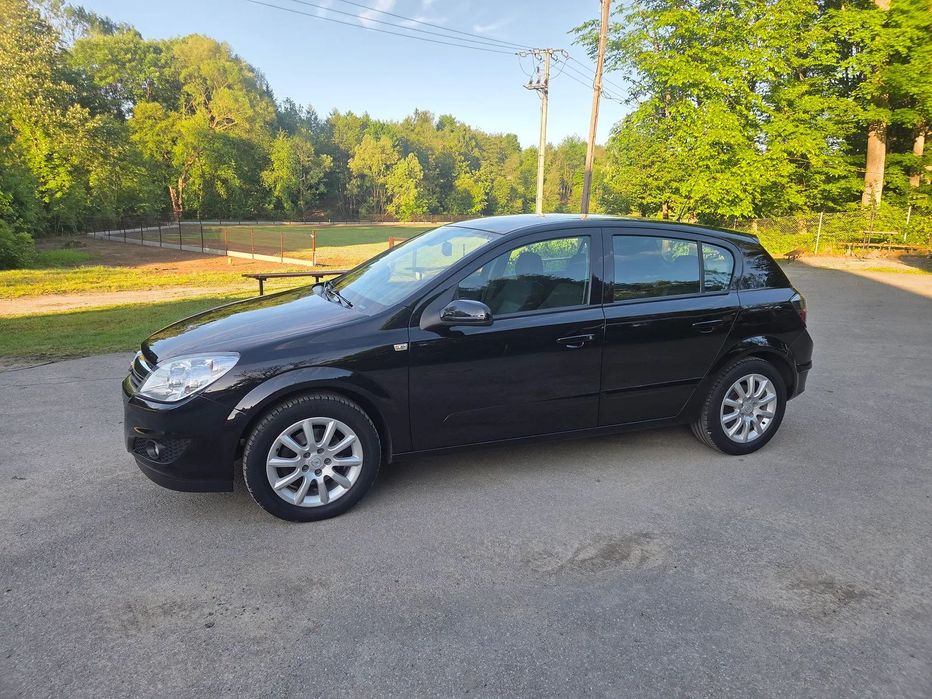 Opel Astra LIFT 1.6 benzyna 115 KM Stan BDB Bezwypadkowa