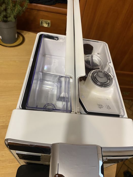 Кавомашина Saeco/Philips 5000 Series OTC /Cappuccino/Latte/Комплектний