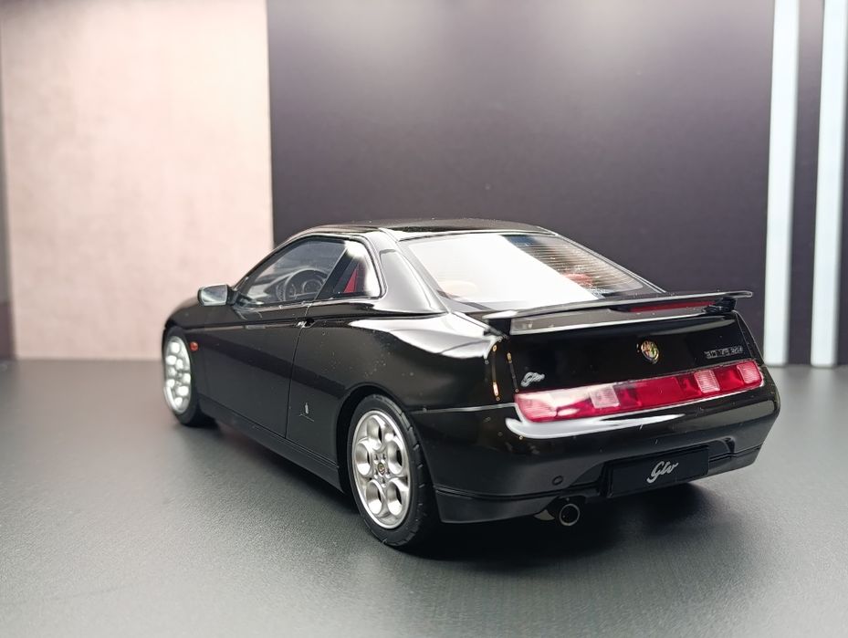 Alfa Romeo GTV 1/18