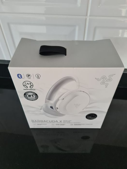 Razer Barracuda X Brancos
