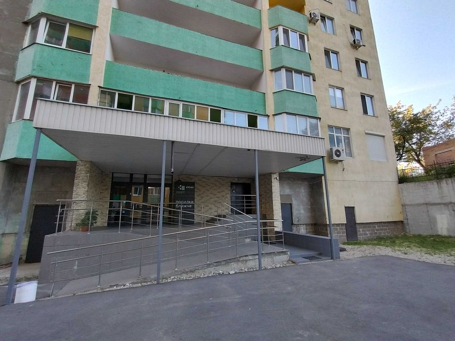 Ярослава Гашека 20, Родинний Затишок, Соцмісто, Севастопольська площа