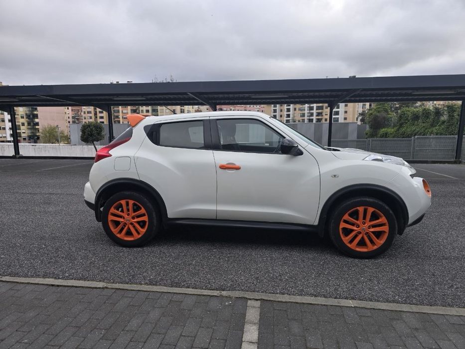 Nissan Juke caixa automatica  gasolina ano 2013