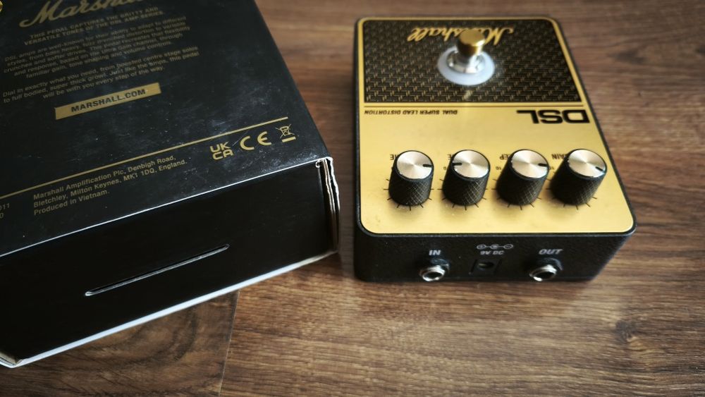 Marshall distortion pedal DSL iconic Amp series