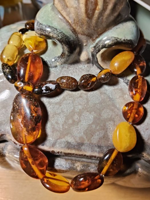 Korale z bursztynu