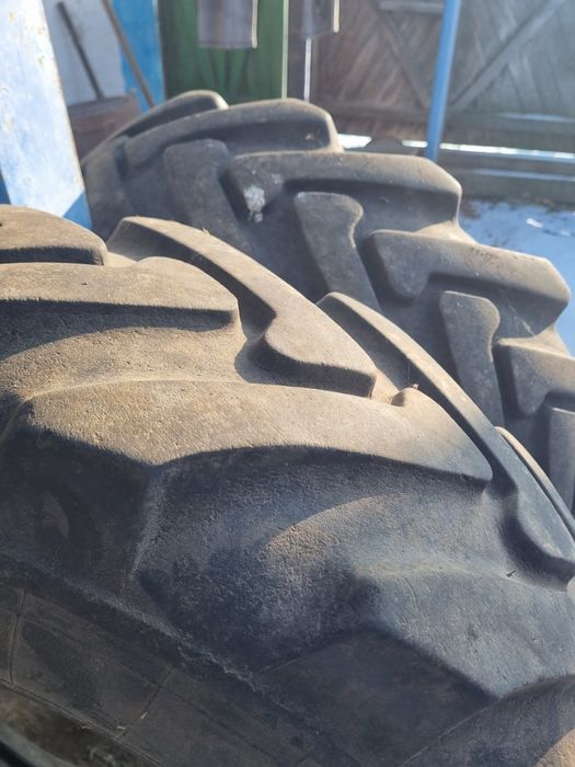 Шини до трактора МТЗ-82