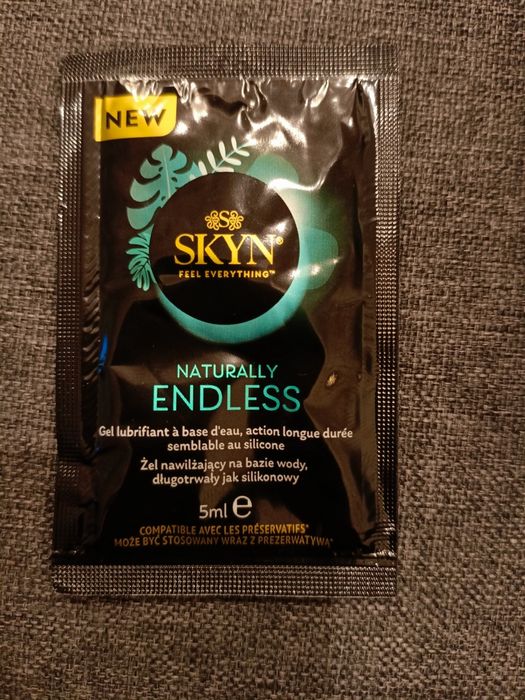 Żel intymny nawilżający SKYN naturally endless