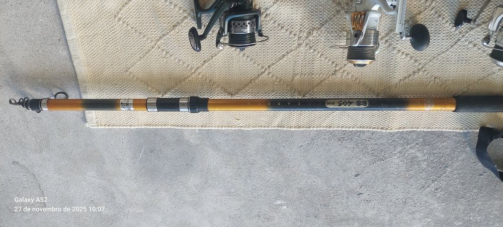 Pesca, canas , carretos e amostras
