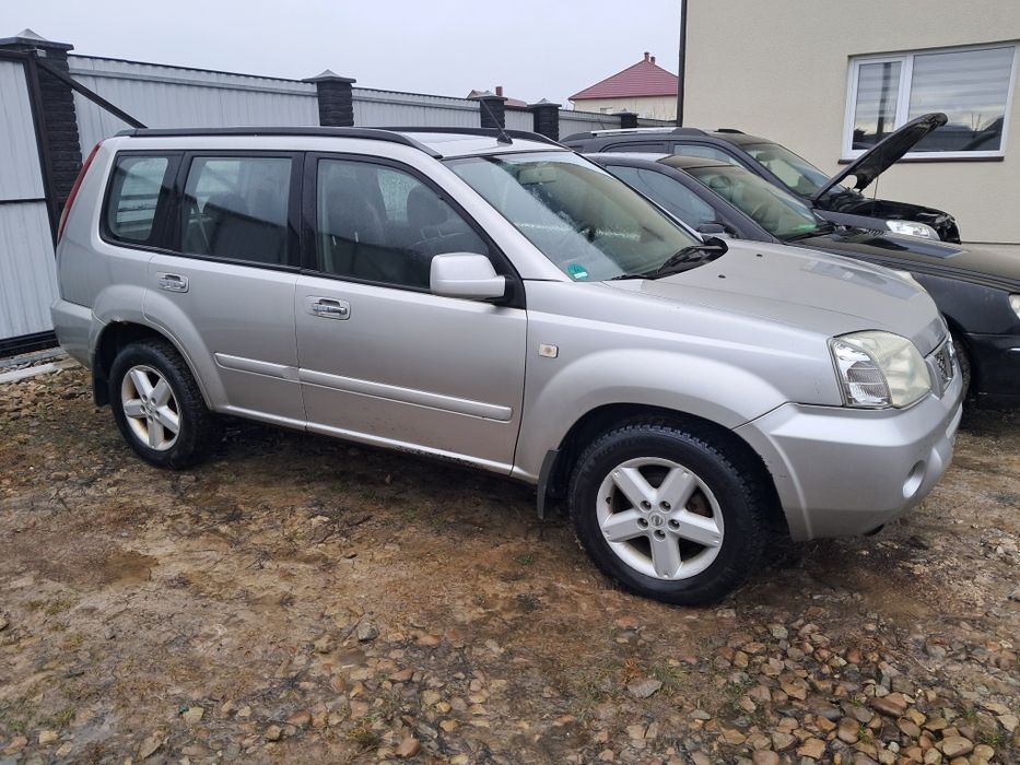 Комплект бампер капот крило двері Nissan X Trail Т30 Нісан Х Трейл