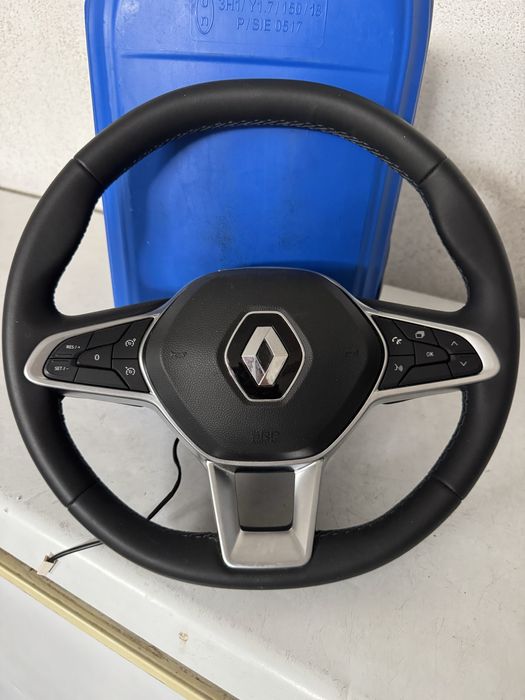 Volante renault clio v