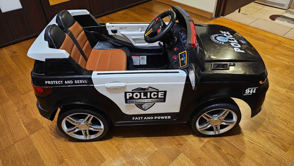 Auto na akumulator Policja Super Stan