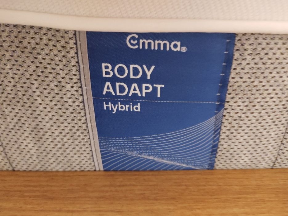 Colchão Emma body adapt hybrid