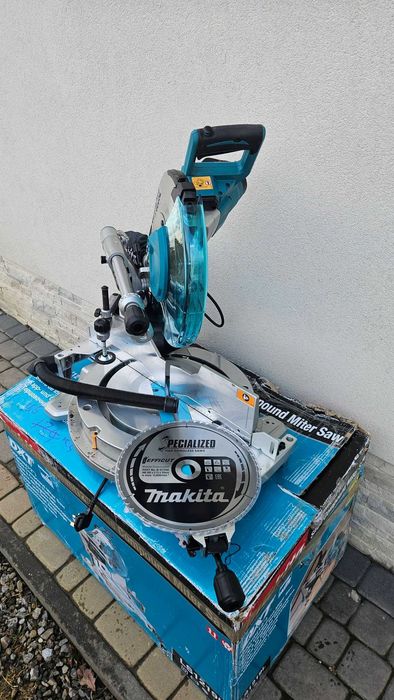 Ukośnica Makita LS1219L 305mm 1800W