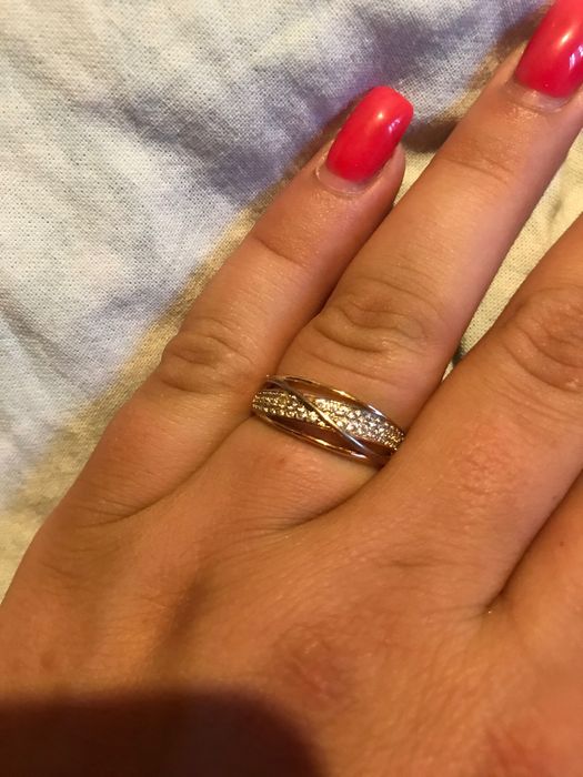 Прикраси нові з медичного золота