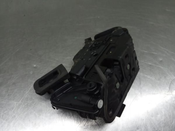 Fechadura / fecho porta trás esquerdo VOLKSWAGEN Golf VII (5G1, BQ1, B