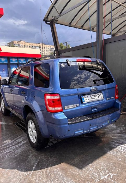 Продам ford escape