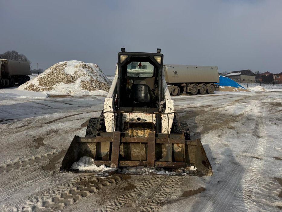 Bobcat s300 rok 2010