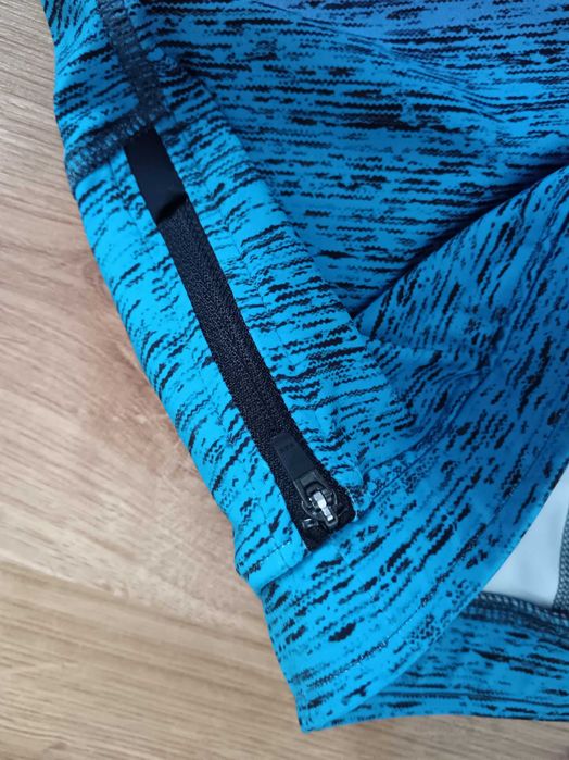 Krótkie legginsy biegowe Nessi