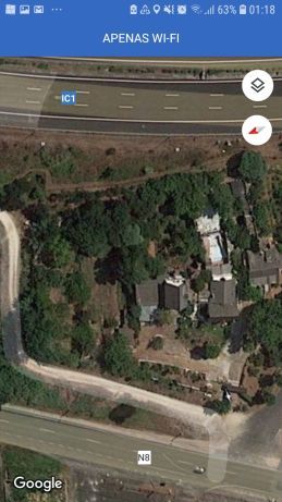 QUINTINHA COM 2.840m2. A 50 minutos de Lisboa. Casa com cerca de 200m2