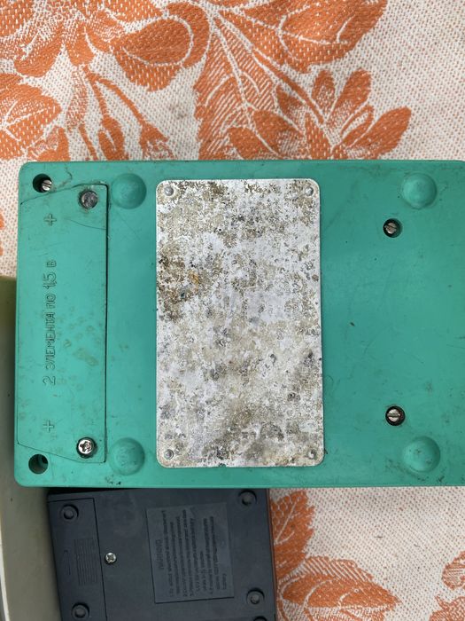 Продам прилади для вимірювання електричного струму