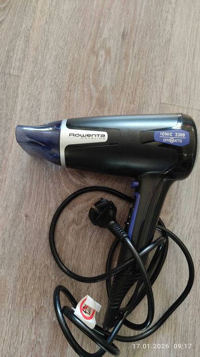 Фен Rowenta moveling ionic 2300 (на запчастини)