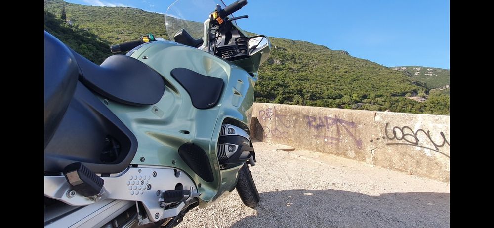 BMW R1100RT Thundra Green