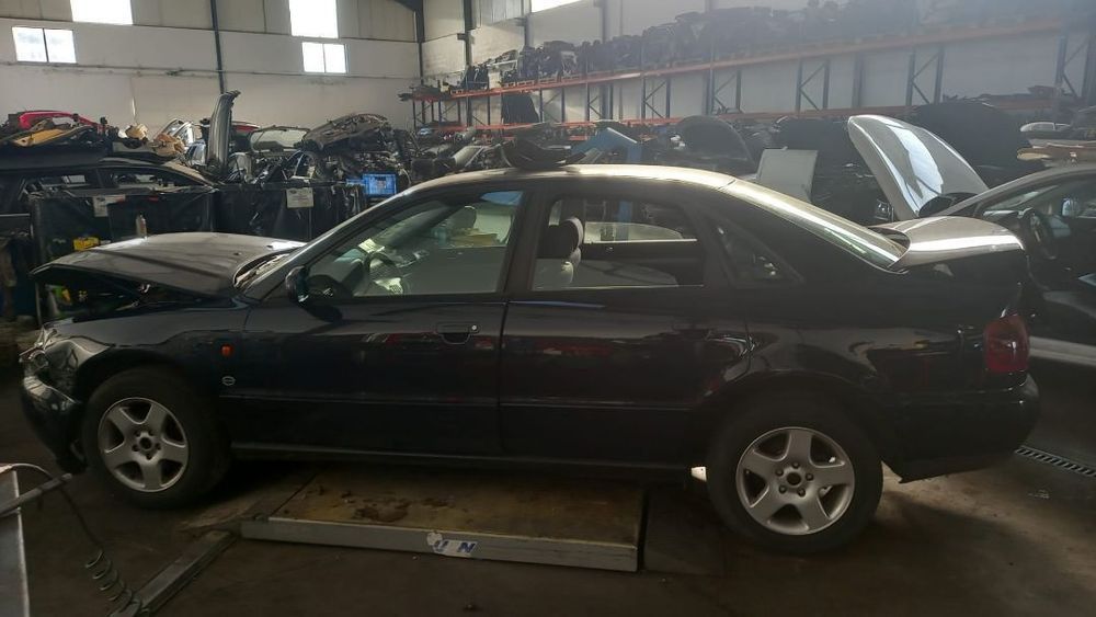 Portas Audi A4 B5 1.9 tdi 90cv de 1995