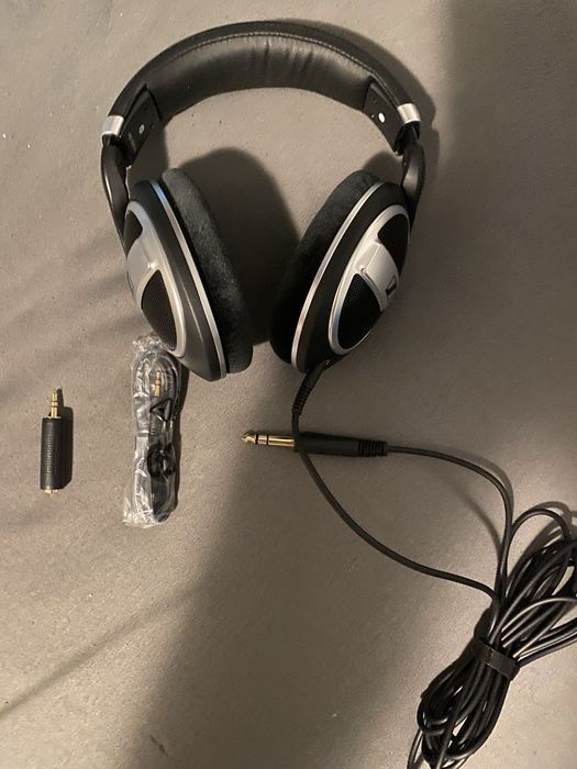 Nowe Słuchawki wokółuszne Sennheiser HD 599SE
