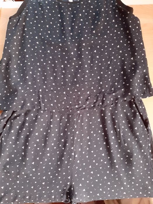 Kombinezon granatowy nowy