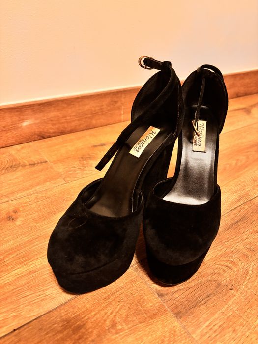 Sapatos tamanho 36