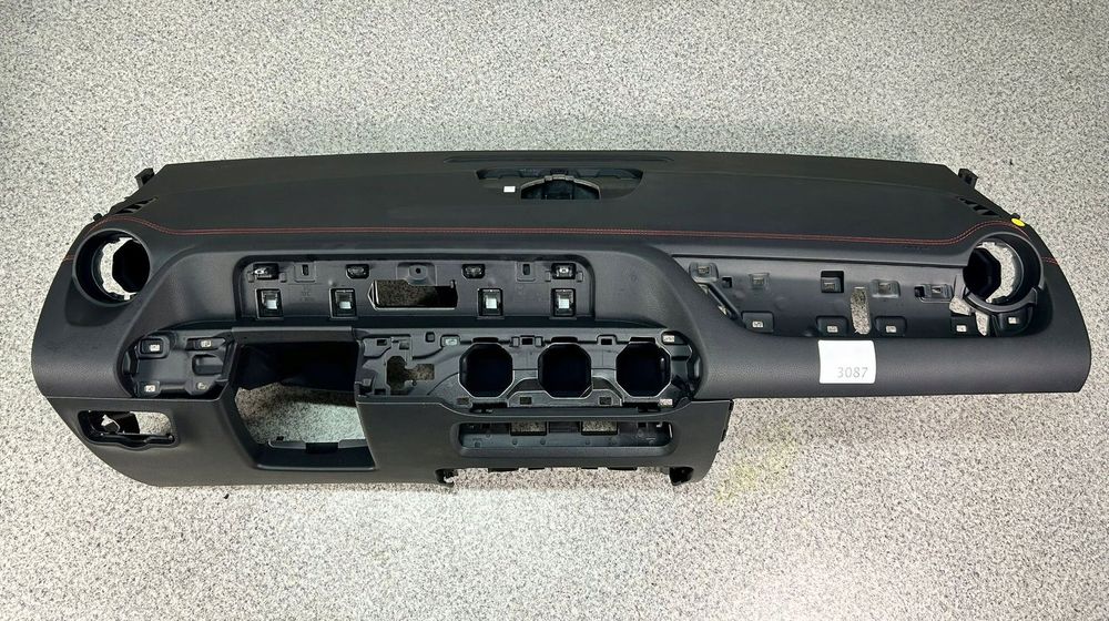 MERCEDES B KLASA 247 W247 DESKA KONSOLA AIRBAG KOKPIT CZERWONA NIĆ