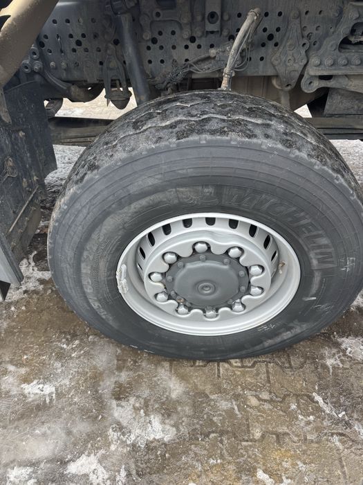 Opony Michelin 385/65 22,5