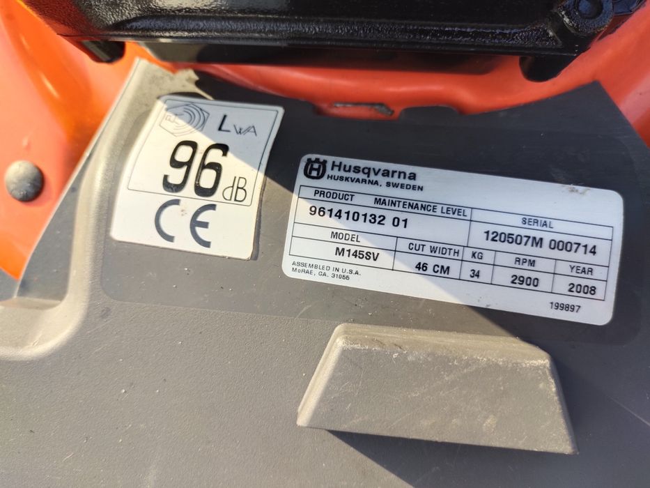 Бензинова самохідна газонокосарка Husqvarna 46cm  Briggs Stratton