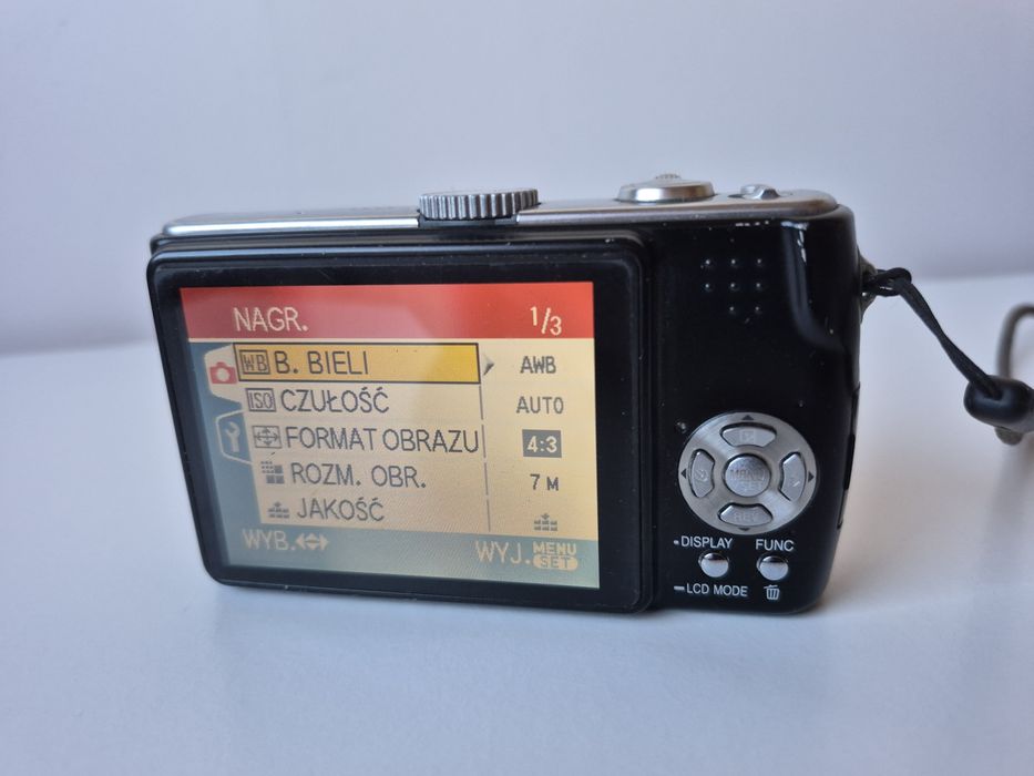 Aparat cyfrowy Panasonic Lumix DMC-TZ3 uszkodzony